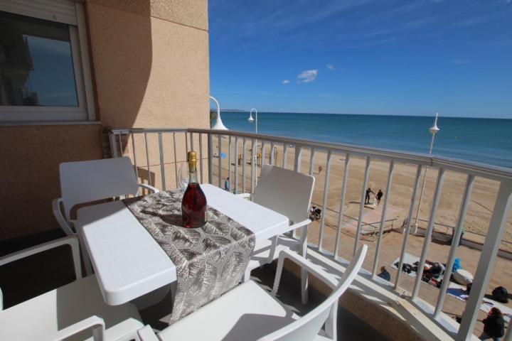 Appartamento Apartamento Primera Linea Playa Centro De Guardamar Guardamar del Segura Esterno foto